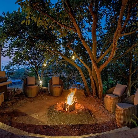 Saffronstays Harrier Crest, Lonavala - A Frame Villa With Bathtub Serving Delicious Veg Food Esterno foto