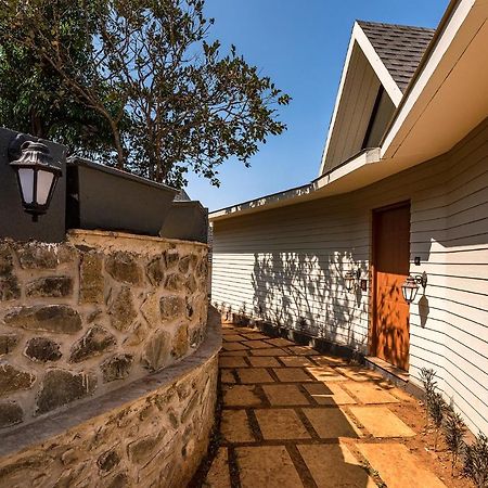 Saffronstays Harrier Crest, Lonavala - A Frame Villa With Bathtub Serving Delicious Veg Food Esterno foto