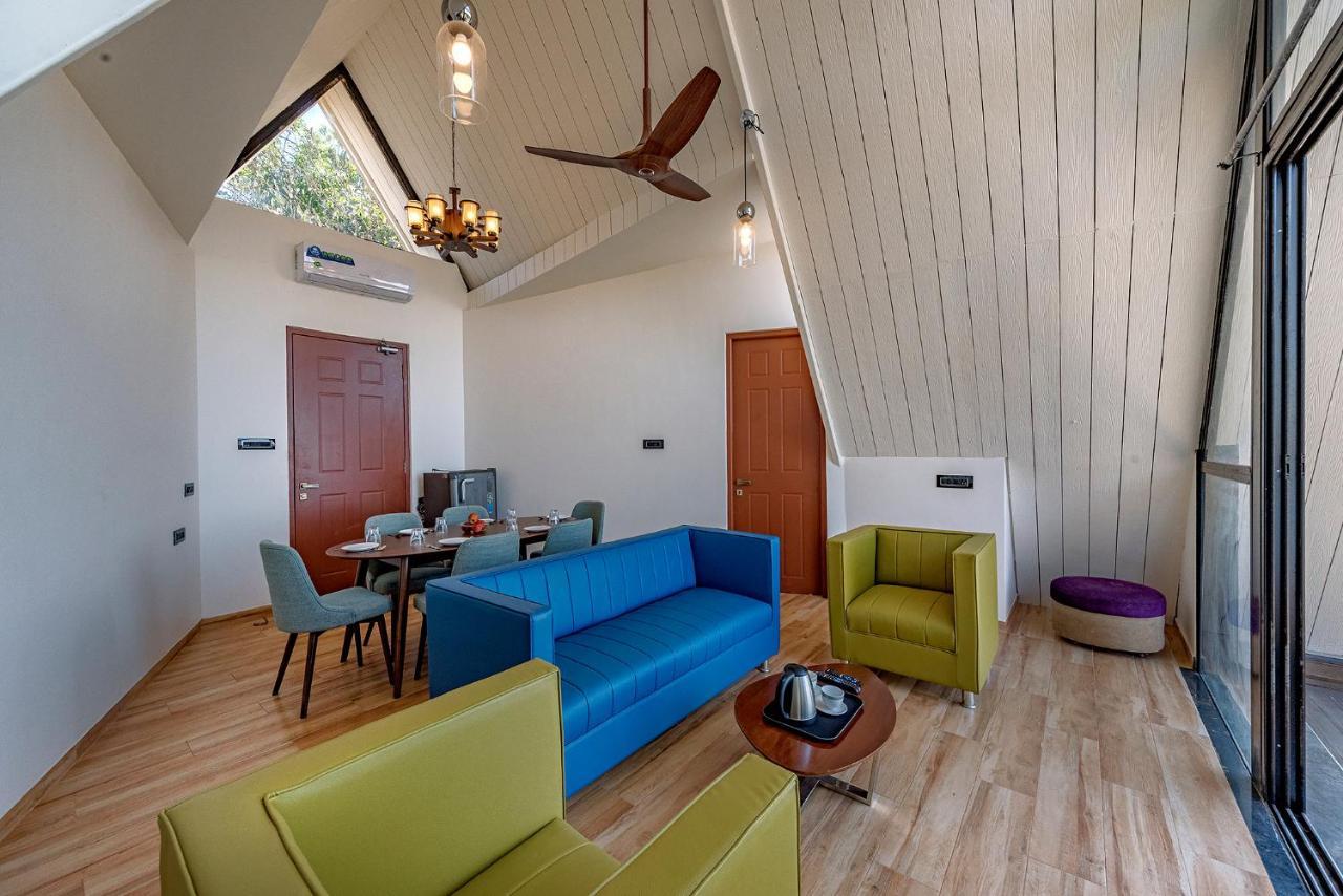 Saffronstays Harrier Crest, Lonavala - A Frame Villa With Bathtub Serving Delicious Veg Food Esterno foto